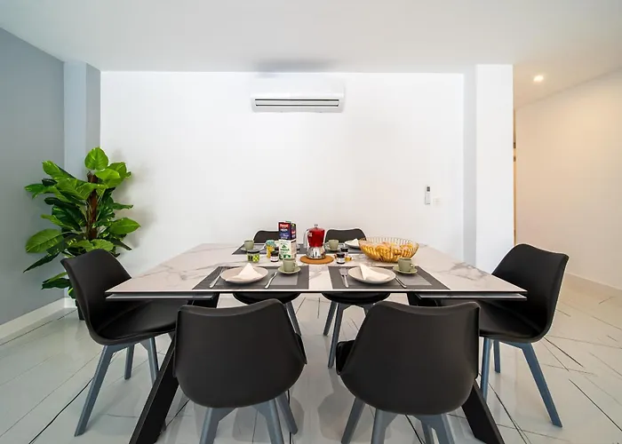 Becky Deluxe Apartament 3Bd By Hh