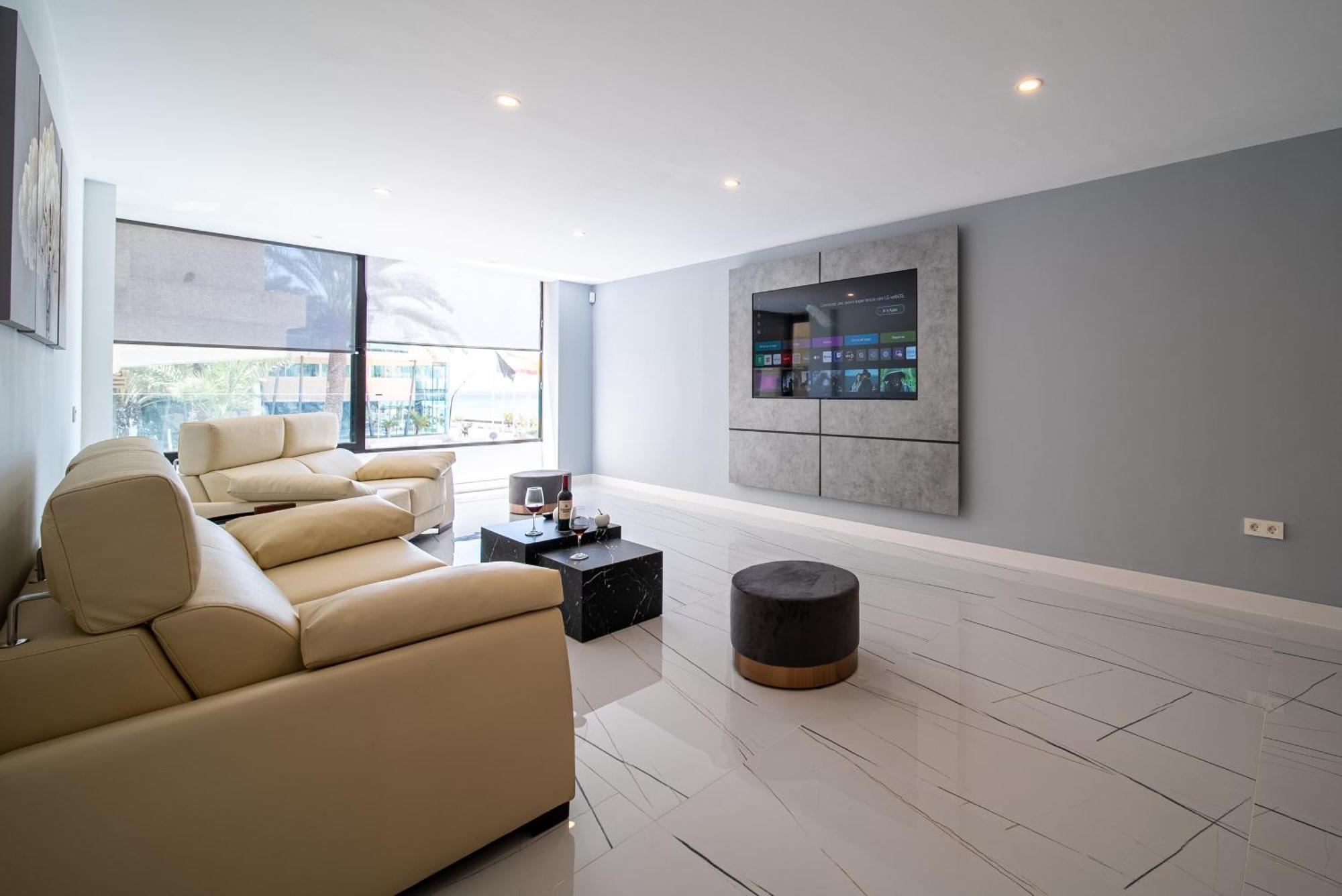 Becky Deluxe 3bd By Hh Appartamento