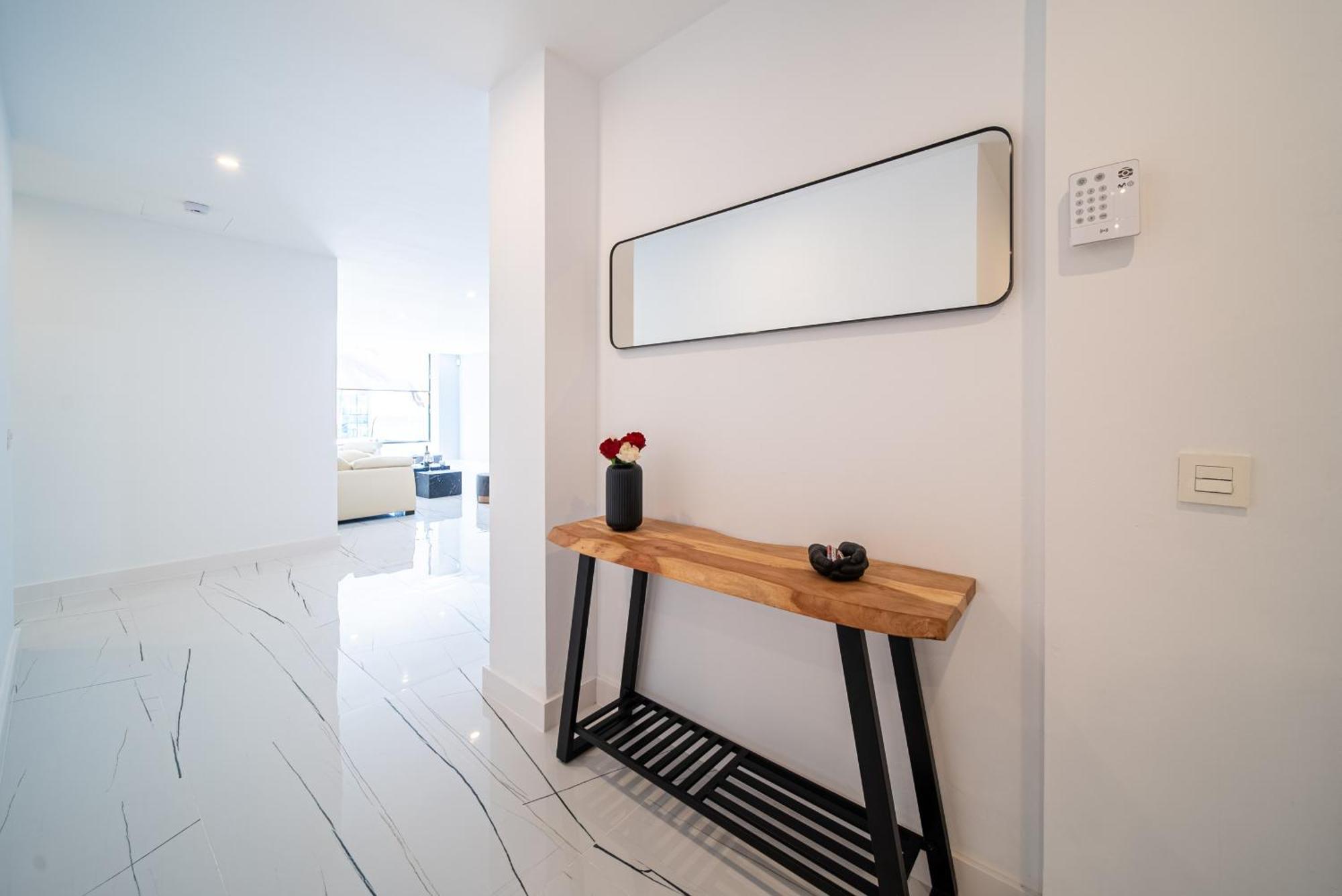 Appartamento Becky Deluxe 3bd By Hh *